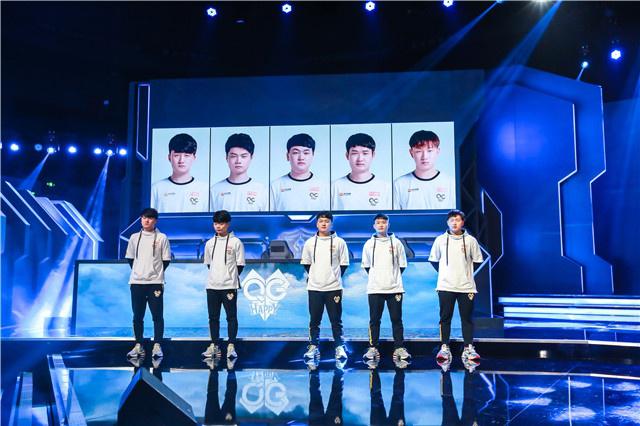 映出在训练 映出在训练